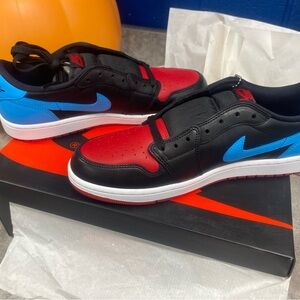 Nike Men's Red and Blue Sneakers